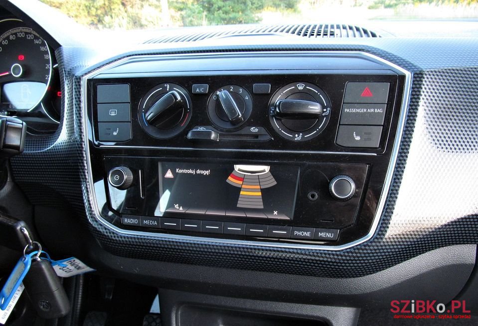 2017' Volkswagen Up! photo #6