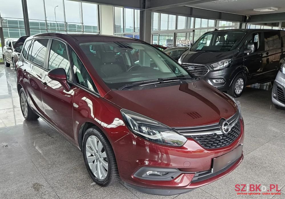 2018' Opel Zafira 1.4 T Elite photo #3