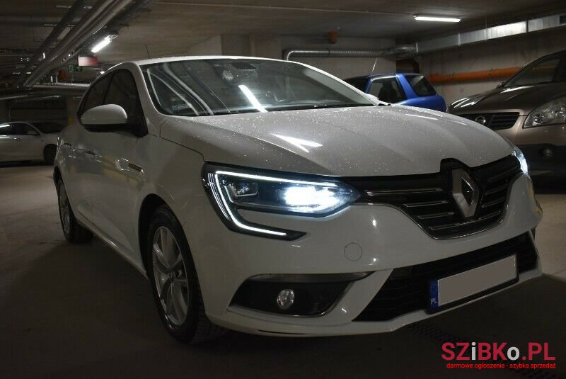 2019' Renault Megane photo #1