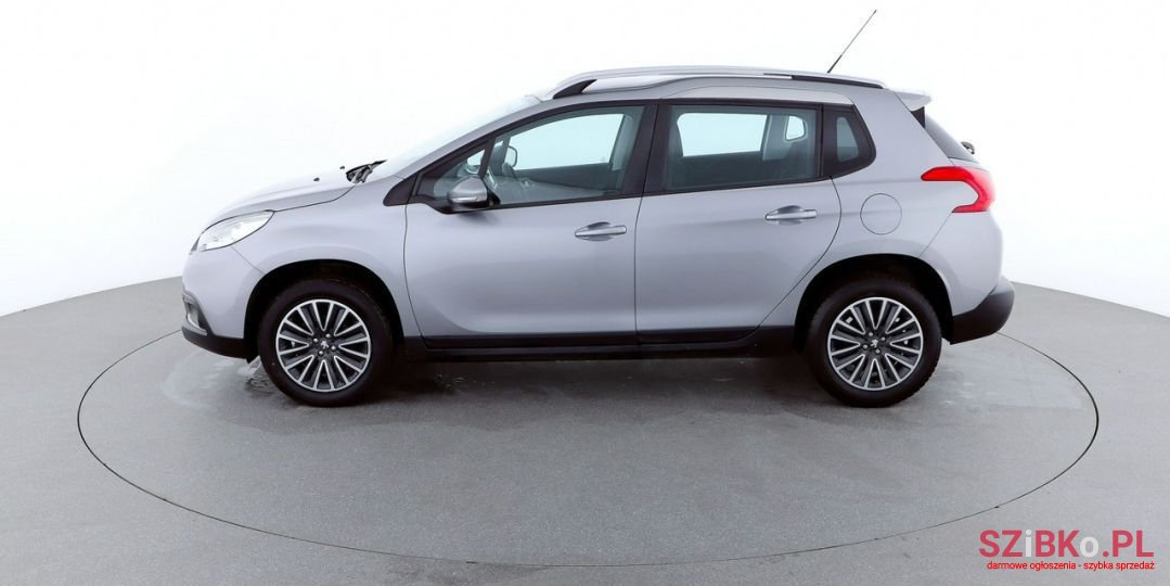 2014' Peugeot 2008 photo #2