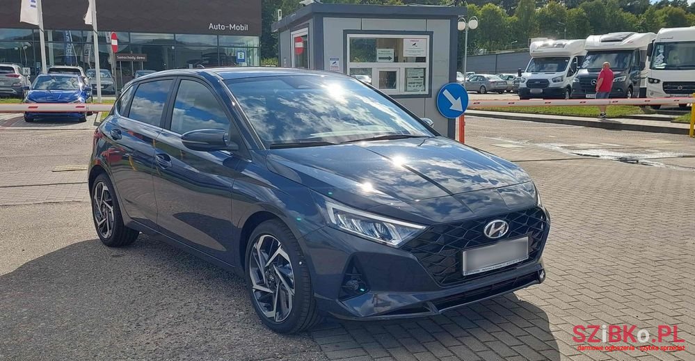 2023' Hyundai i20 photo #1