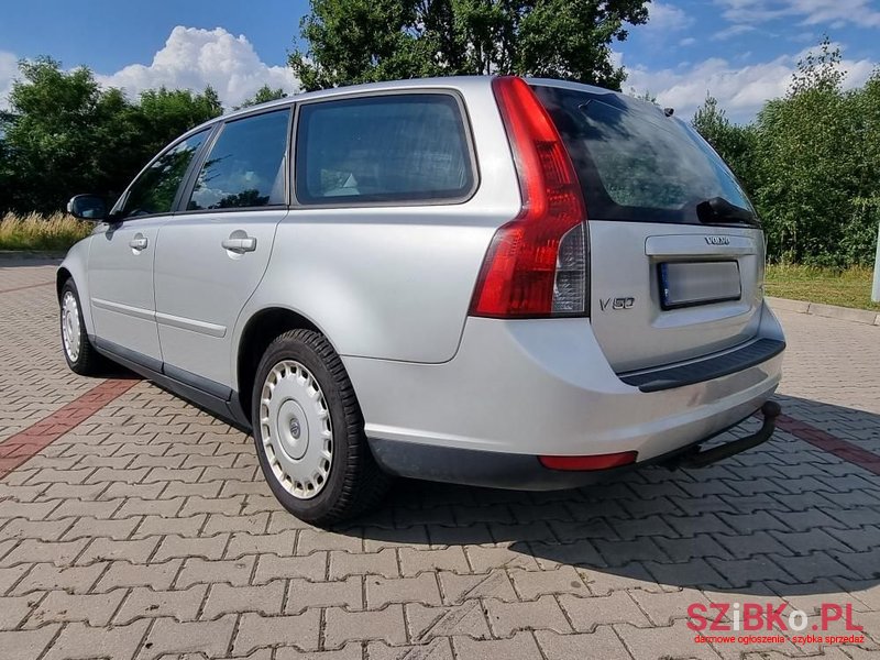 2008' Volvo V50 photo #6