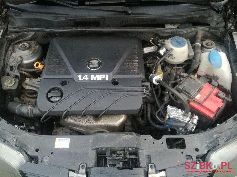 2002' SEAT Arosa photo #3
