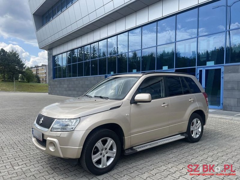 2005' Suzuki Grand Vitara photo #2