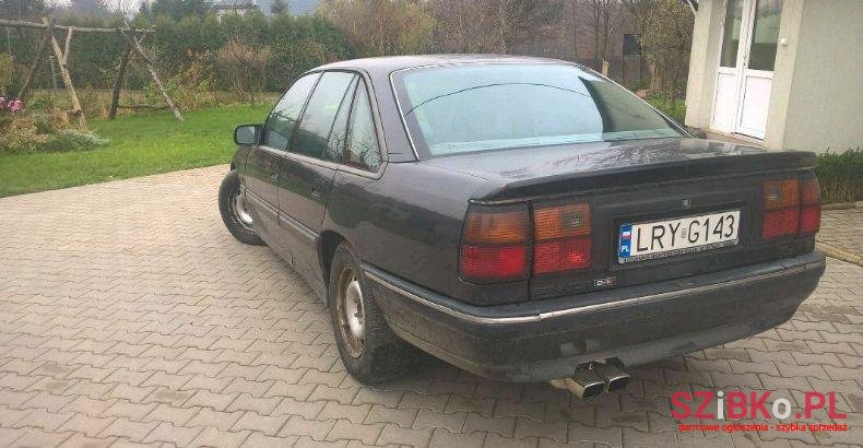 1992' Opel Senator photo #2