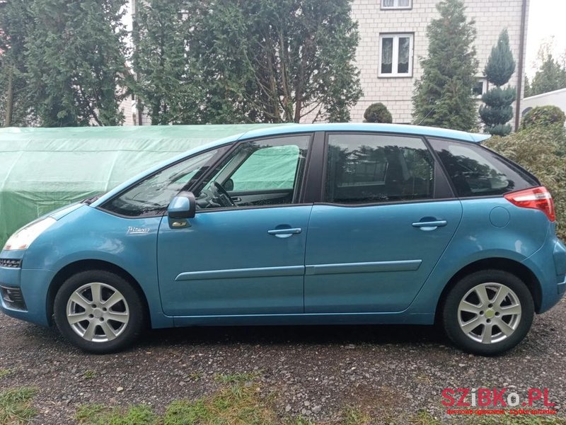 2008' Citroen C4 Picasso photo #3