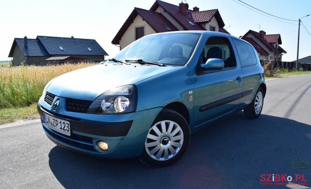 2003' Renault Clio photo #3