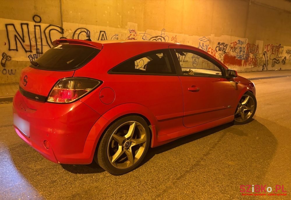 2008' Opel Astra 2.0 Turbo Opc photo #4