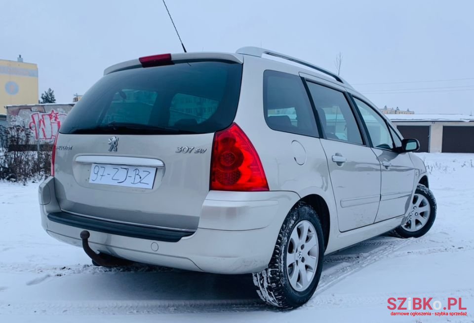 2008' Peugeot 307 photo #4