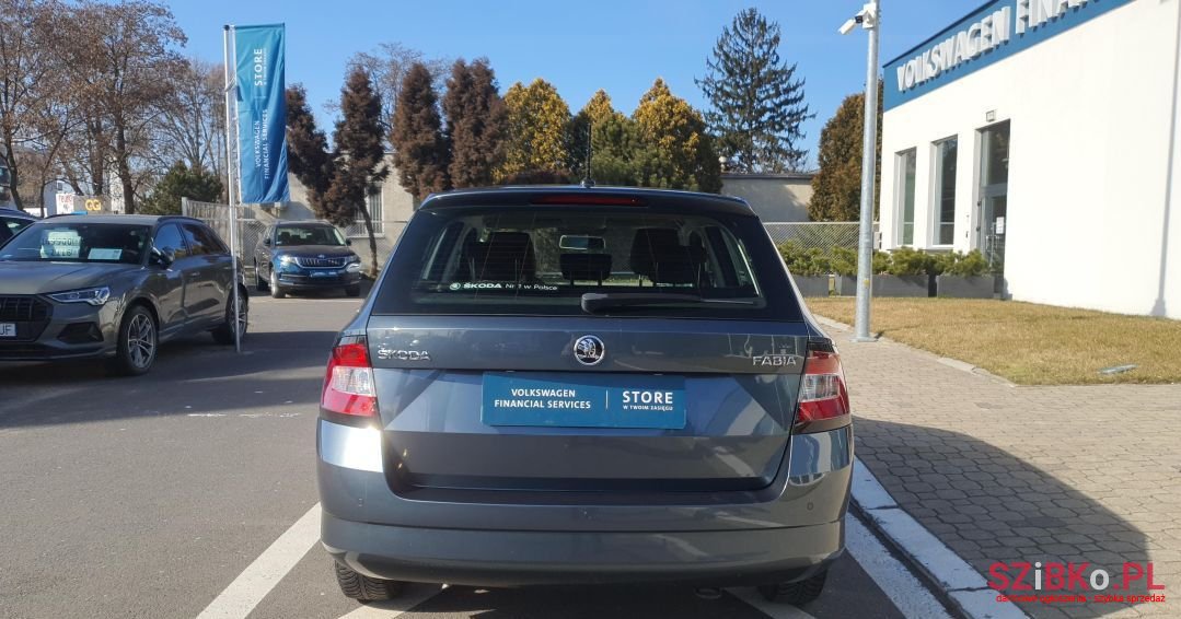 2018' Skoda Fabia photo #4
