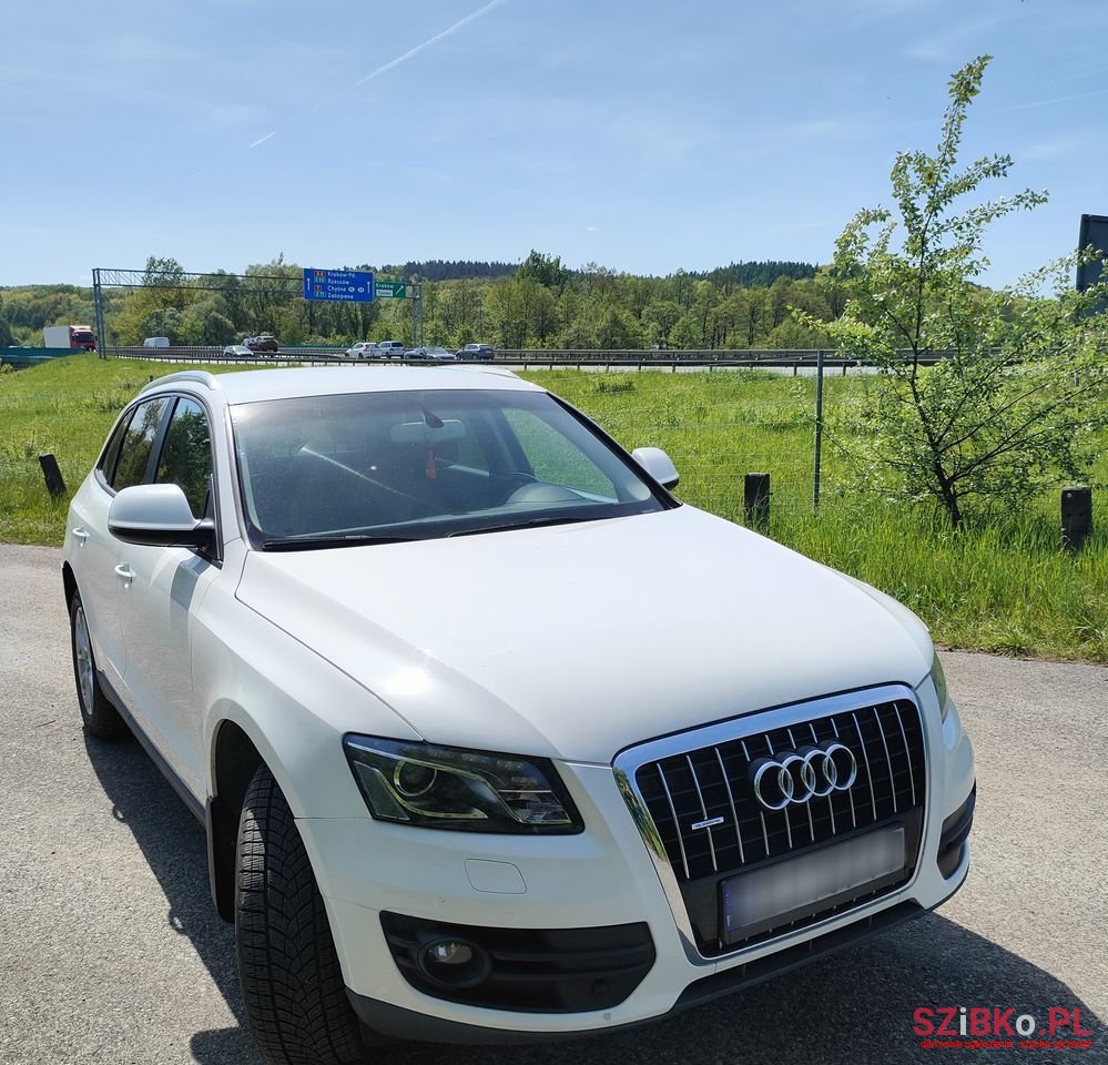 2011' Audi Q5 S Tronic photo #5
