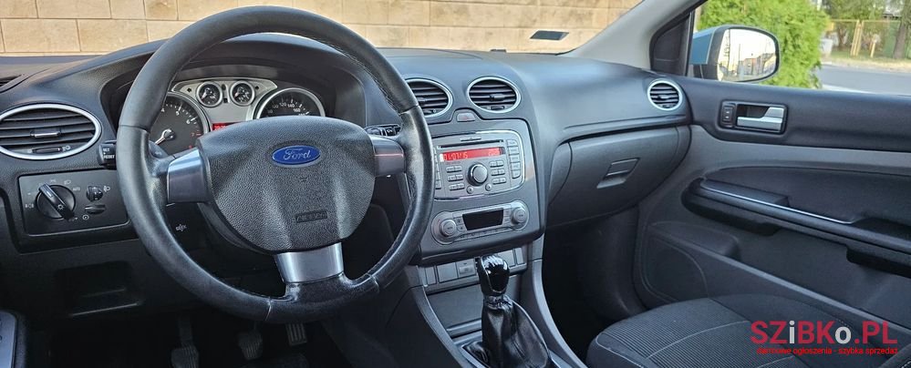 2009' Ford Focus 1.8 Ff Ambiente photo #6