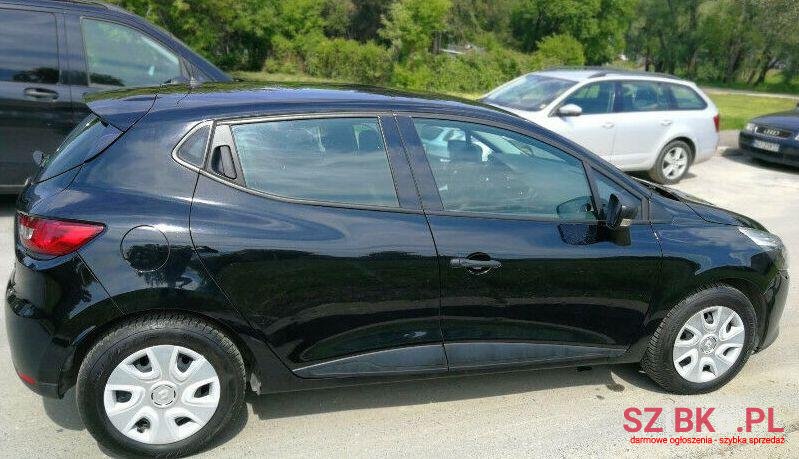 2016' Renault Clio photo #1