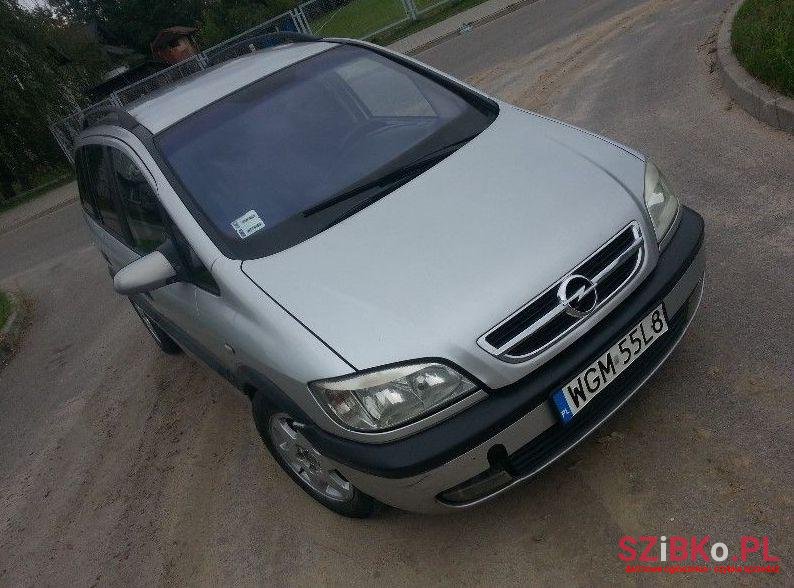 2000' Opel Zafira photo #1