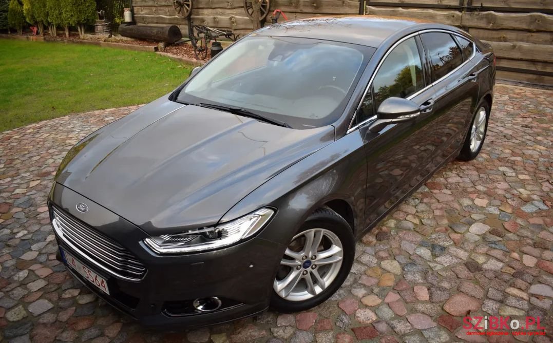2015' Ford Mondeo photo #1