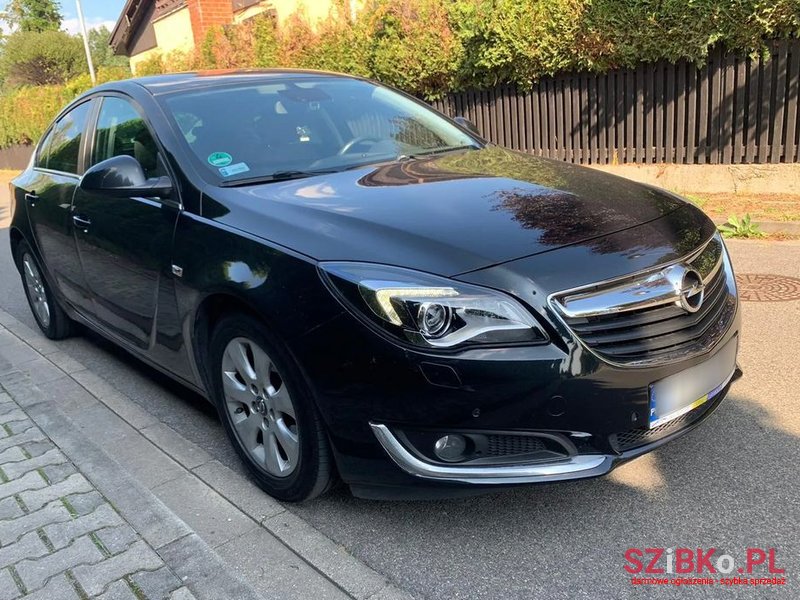 2015' Opel Insignia 2.0 Cdti Edition S&S photo #2