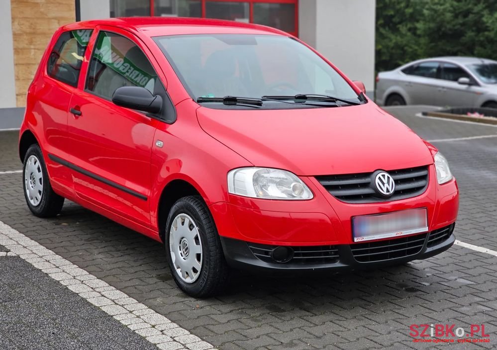 2006' Volkswagen Fox 1.2 photo #3