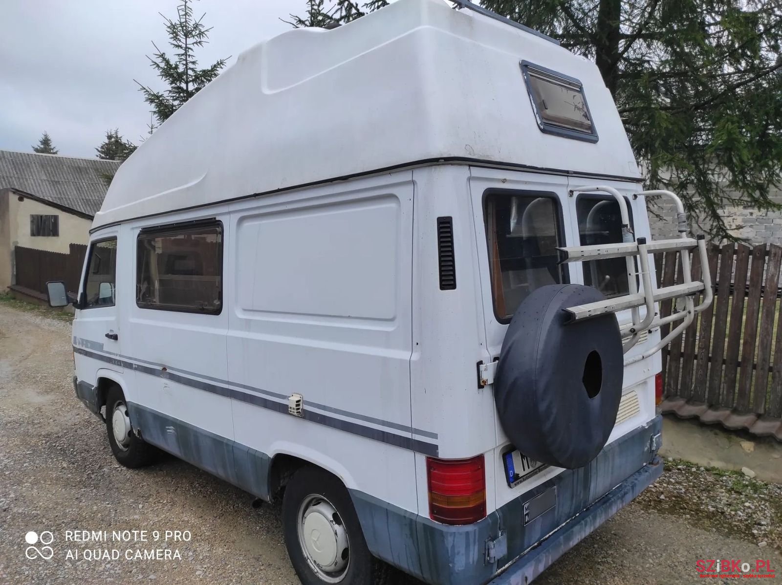 1989' Mercedes-Benz MB 100 photo #2