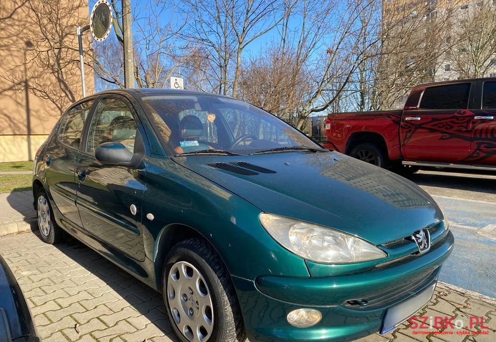 2002' Peugeot 206 1.4 Roland Garros photo #2