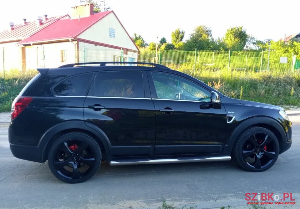 2010' Chevrolet Captiva photo #5