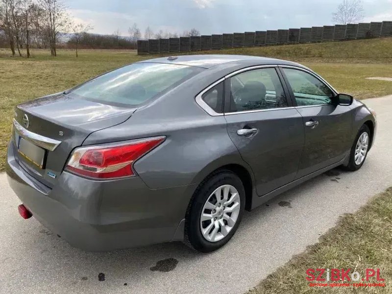 2014' Nissan Altima photo #3