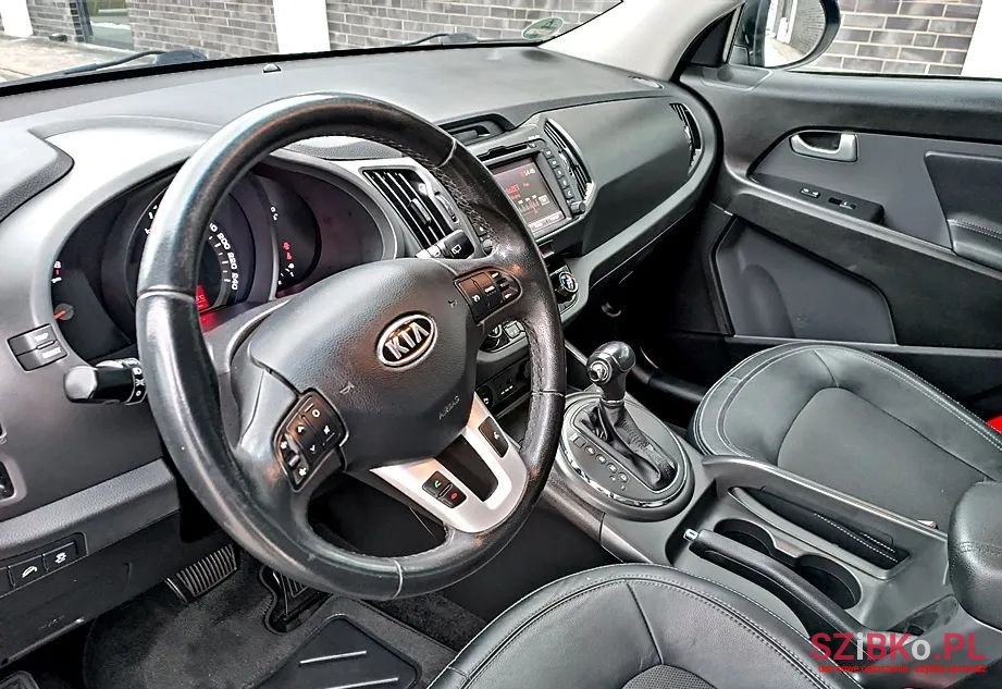 2011' Kia Sportage photo #6