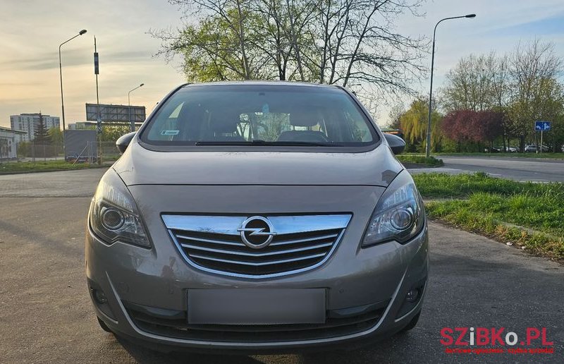 2011' Opel Meriva 1.4 T Cosmo photo #4