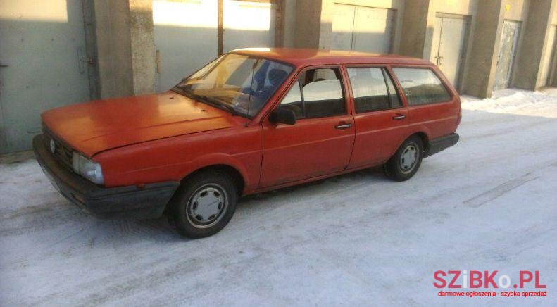 1987' Volkswagen Passat photo #1