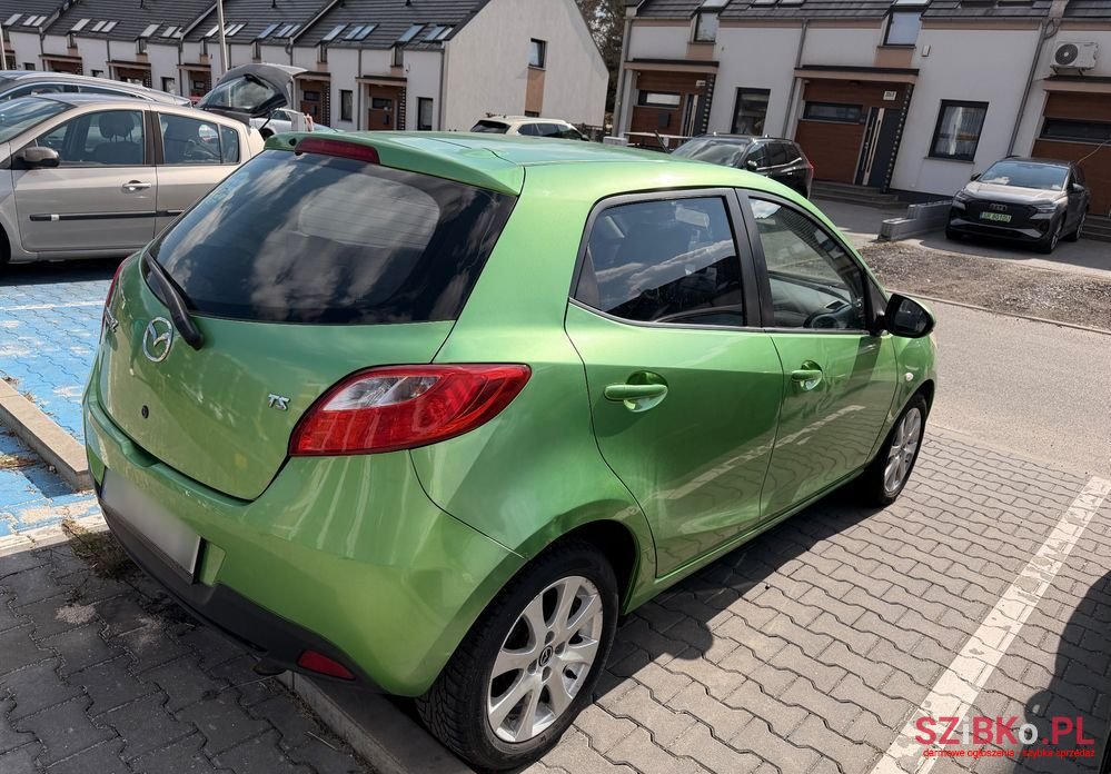 2008' Mazda 2 1.4 Cd Comfort photo #4