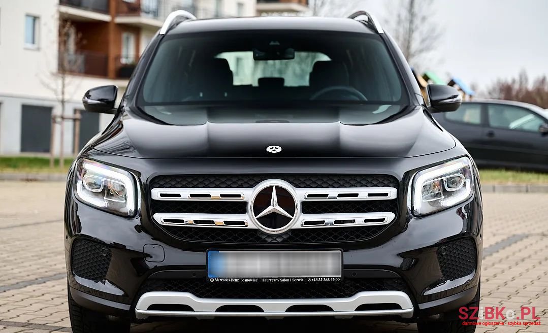 2022' Mercedes-Benz GLB photo #4