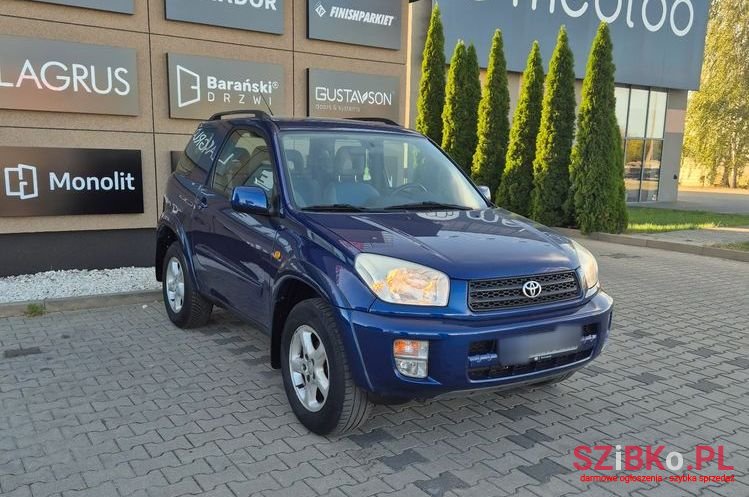 2000' Toyota RAV4 4X4 Sol photo #1