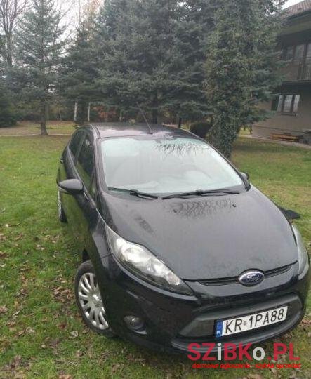 2011' Ford Fiesta photo #1