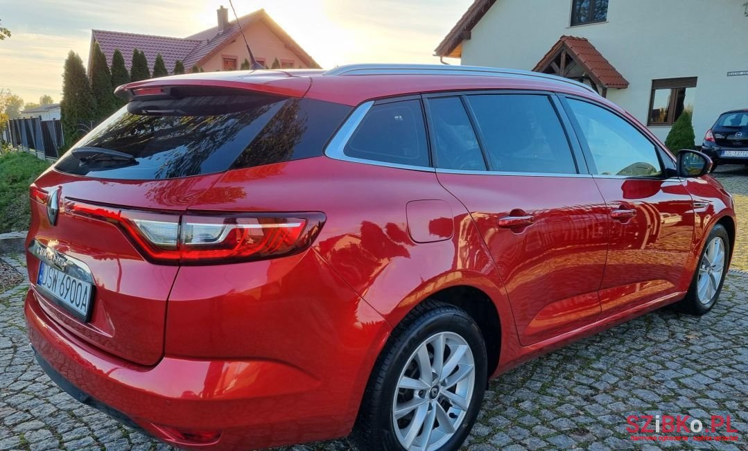 2017' Renault Megane photo #4