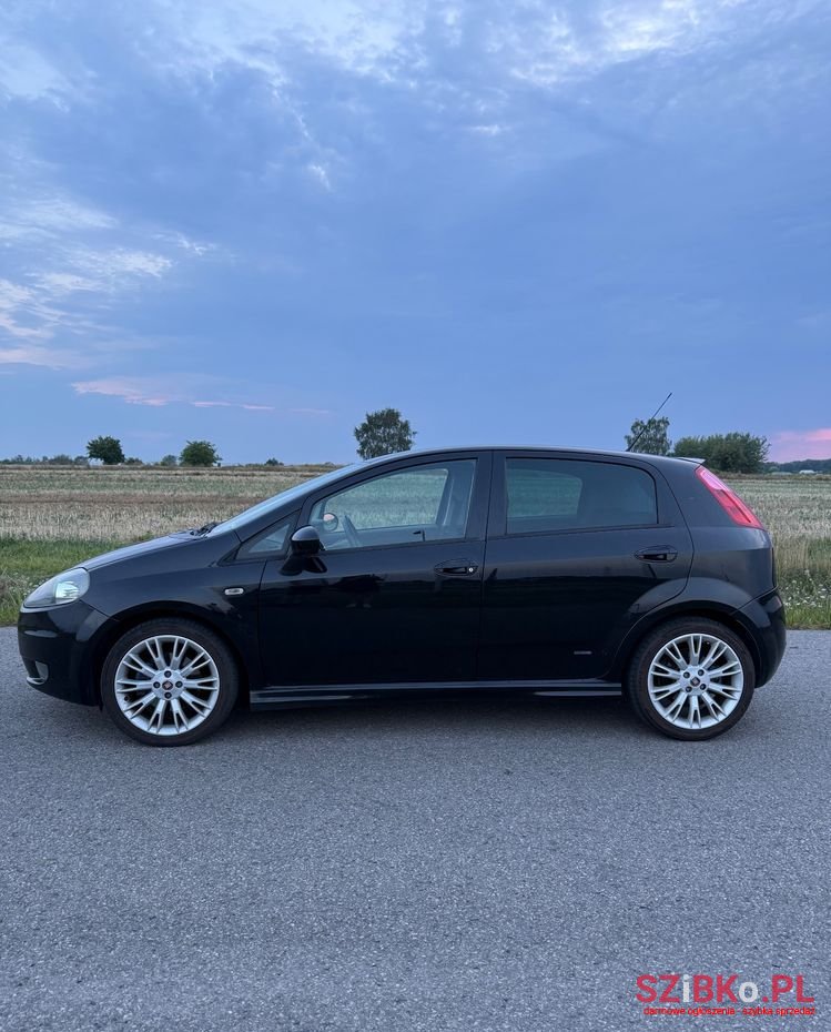 2008' Fiat Grande Punto photo #2