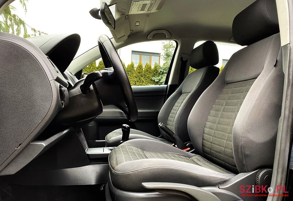 2007' Volkswagen Polo photo #5