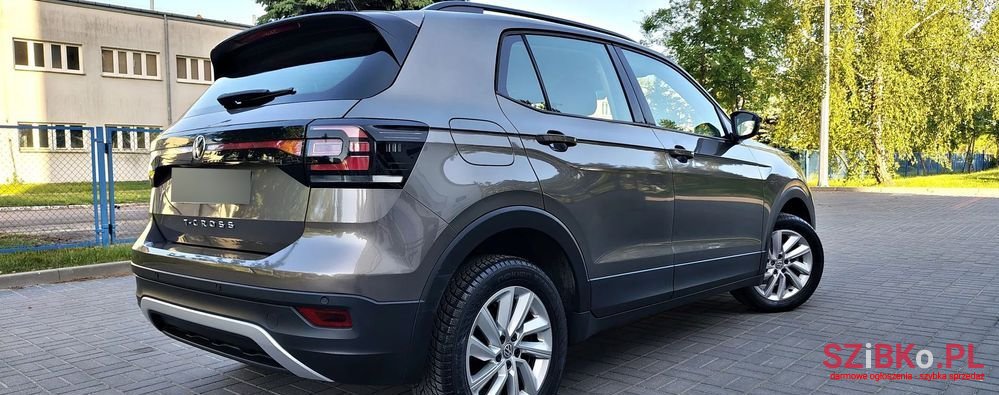 2019' Volkswagen T-Cross 1.0 Tsi Opf Active photo #3