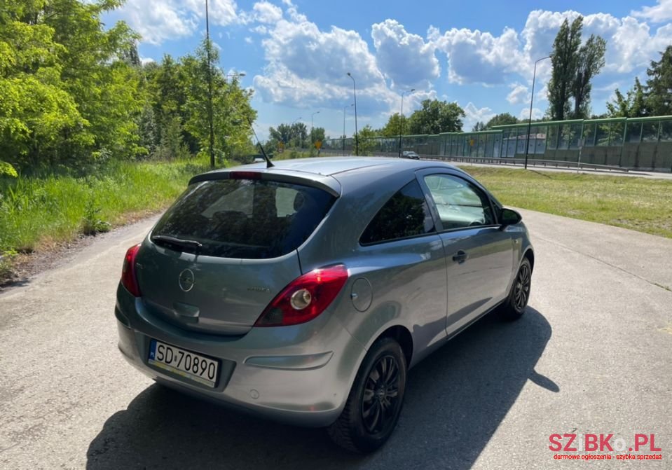 2008' Opel Corsa photo #6
