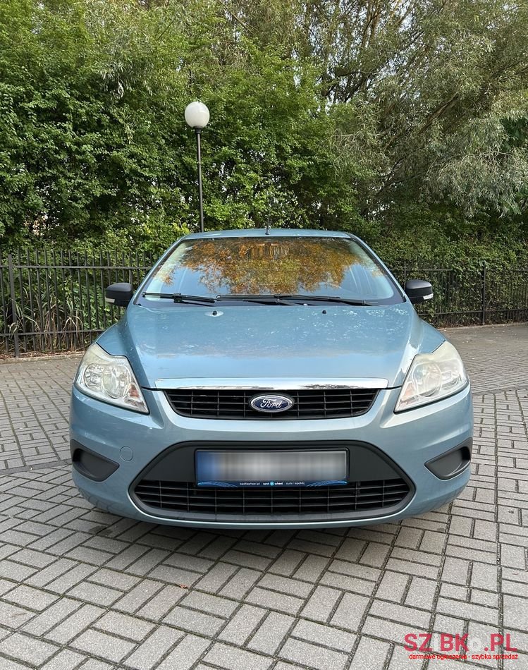 2009' Ford Focus photo #2