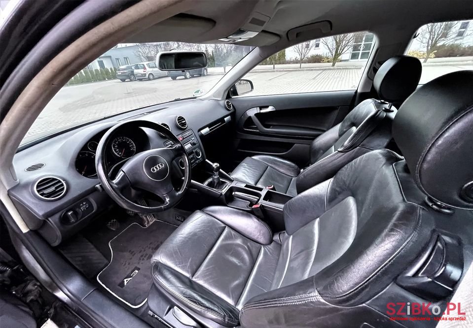 2003' Audi A3 photo #2