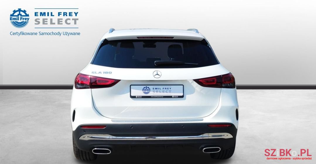 2021' Mercedes-Benz Gla photo #4