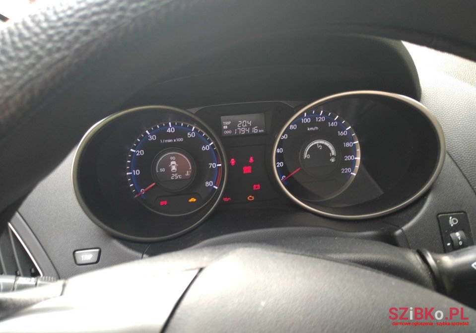 2010' Hyundai ix35 photo #4