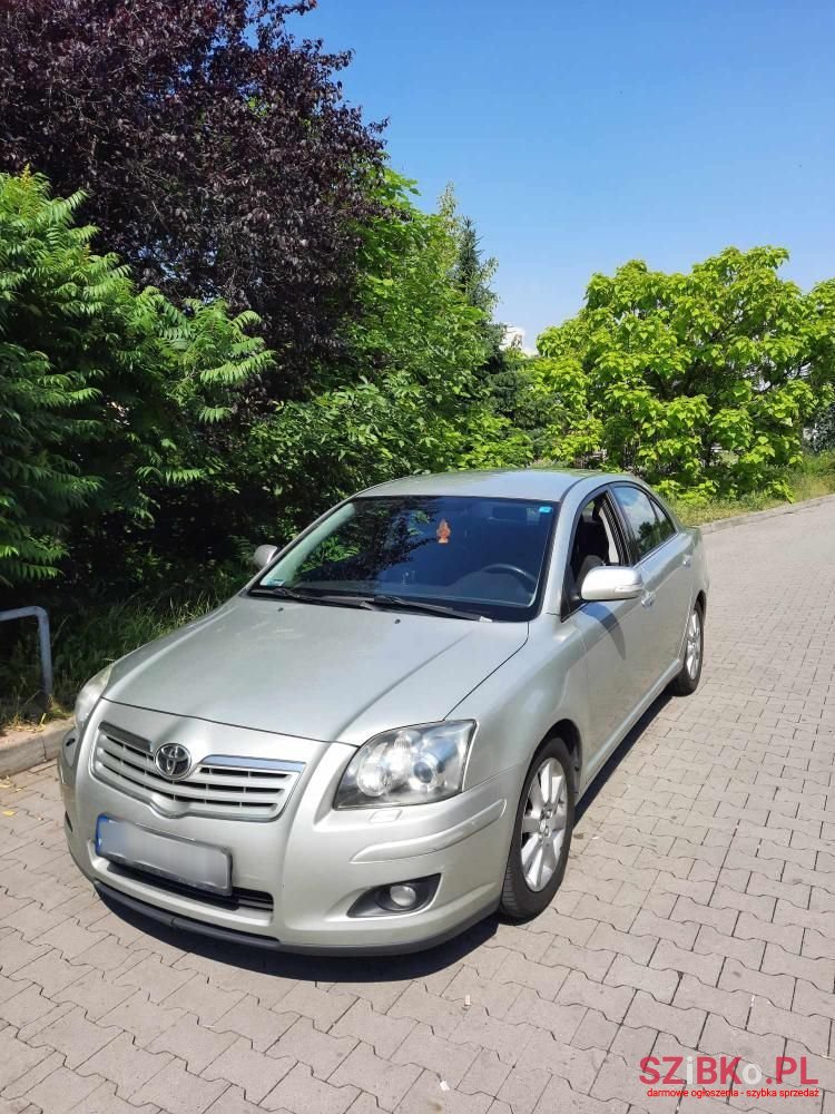 2007' Toyota Avensis photo #1