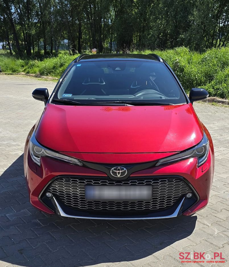 2020' Toyota Corolla 2.0 Hybrid Gr Sport photo #2