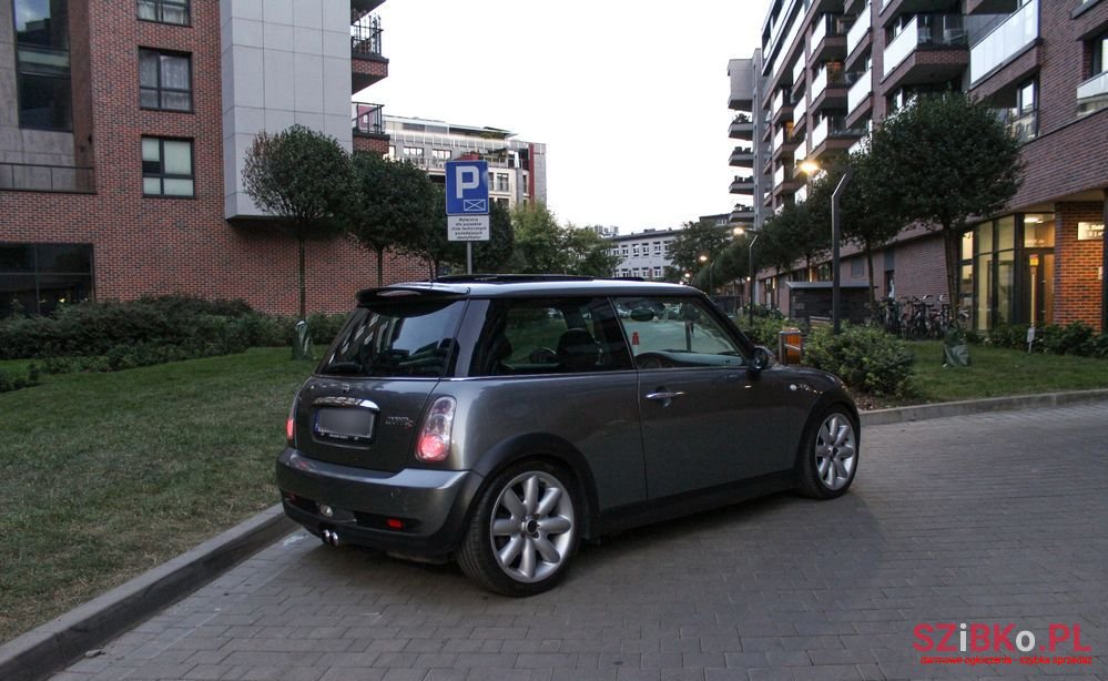 2003' MINI Cooper S Chili photo #3