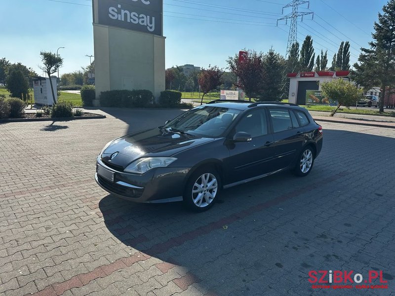 2008' Renault Laguna photo #1