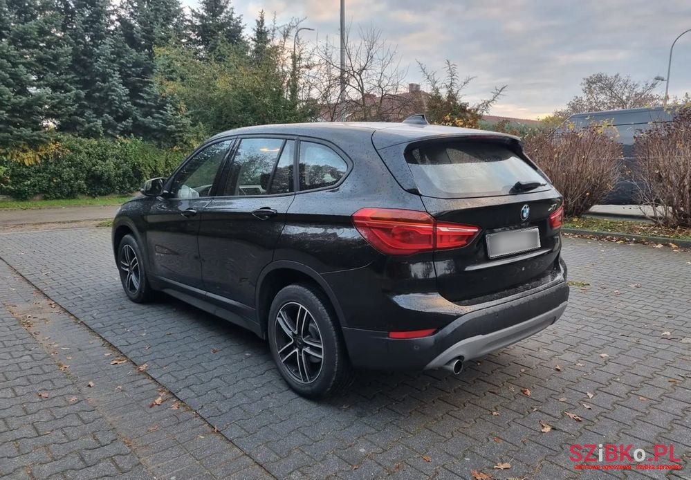 2017' BMW X1 Sdrive18D photo #4