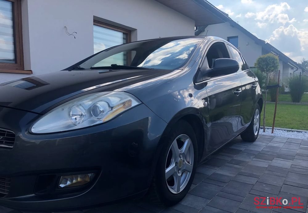 2008' Fiat Bravo photo #1