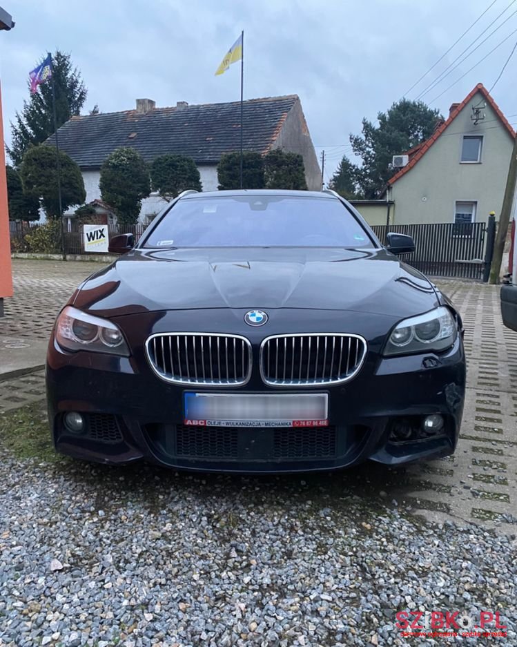 2013' BMW 5 Series 535D Xdrive photo #2