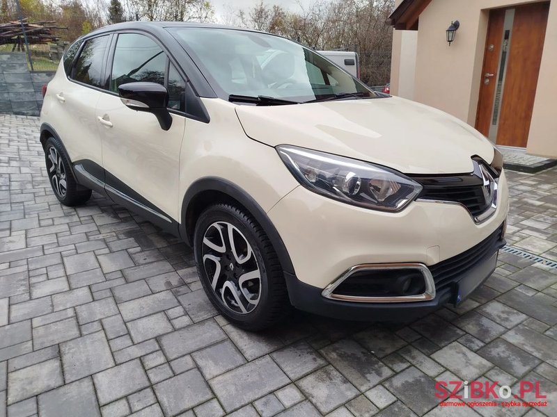 2015' Renault Captur photo #5