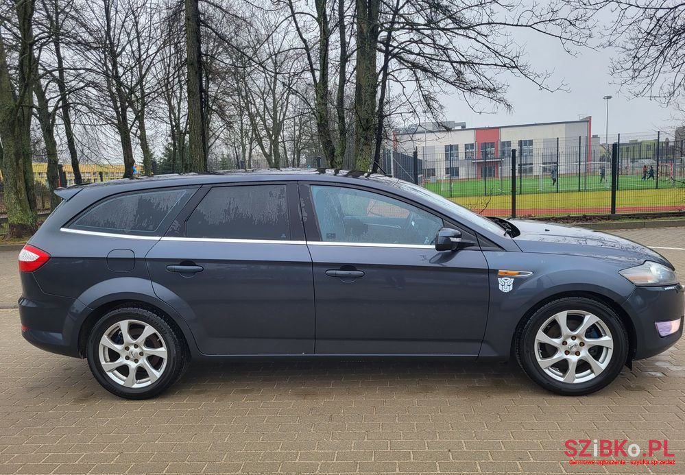 2010' Ford Mondeo 2.0 Tdci Titanium photo #5